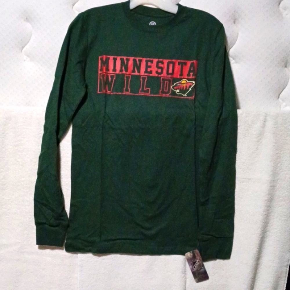 Women's Minnesota Wild Small long sleeve crewneck T-shirt Hunter Green NHL NWT